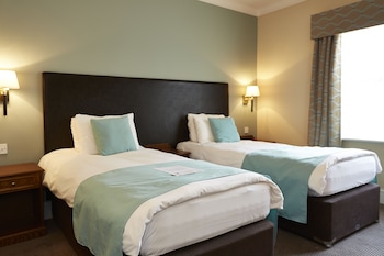In-room safe, iron/ironing board, free WiFi