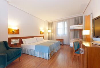 Biancheria da letto di alta qualità, minibar, una cassaforte in camera