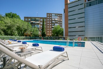 Seasonal outdoor pool