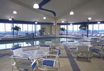 Indoor pool, sun loungers
