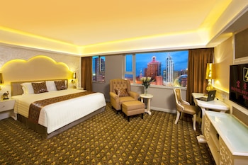 Premium bedding, pillow top beds, minibar, in-room safe