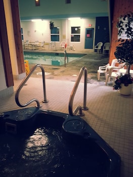 Indoor spa bath