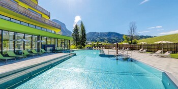 Innenpool, Außenpool