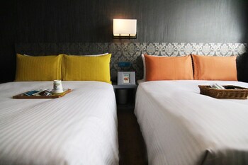 In-room safe, desk, free WiFi, linens