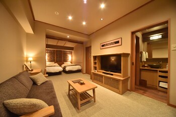 Premium bedding, free WiFi, linens