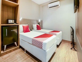 1 bedroom, minibar, in-room safe, blackout drapes