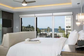 Premium bedding, in-room safe, iron/ironing board, free cots/infant beds