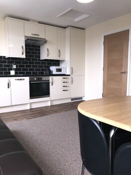 Microwave, coffee/tea maker