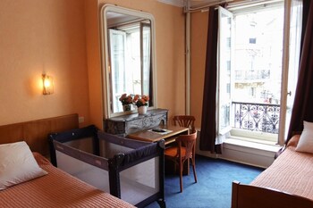 Bureau, lits bébé (gratuits), Wi-Fi gratuit