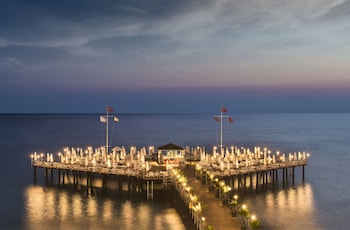 Sporttauchen, Wasserski, Windsurfen, Volleyball