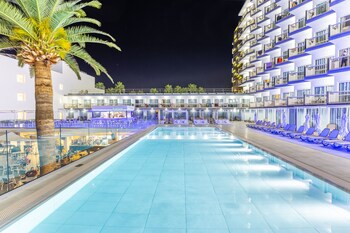 Piscina stagionale all'aperto, cabine incluse nel prezzo