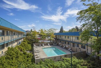 Seasonal outdoor pool