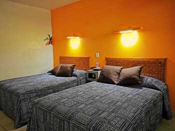 Minibar, wifi gratis, ropa de cama