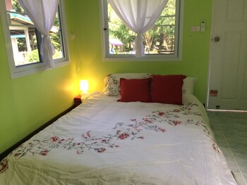 Rollaway beds, free WiFi