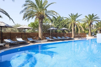 Indoor pool, outdoor pool, pool umbrellas, sun loungers