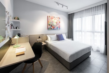 1 bedroom, premium bedding, pillow top beds, in-room safe