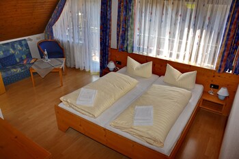Individually furnished, desk, blackout drapes, free WiFi