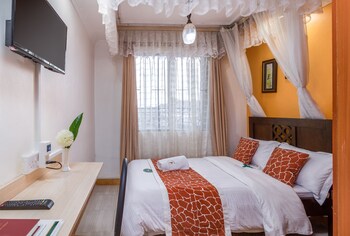 Hypo-allergenic bedding, individually decorated, individually furnished
