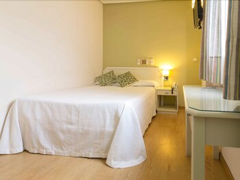 Wifi gratis y ropa de cama