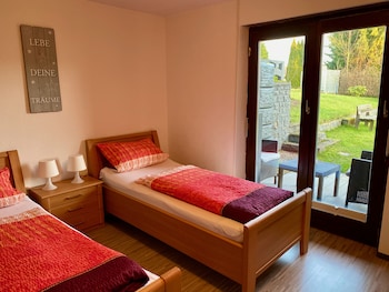 2 Schlafzimmer, Bügeleisen/Bügelbrett, Babybetten, Internetzugang