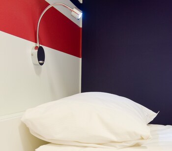 Skrivbord, gratis wi-fi och sängkläder
