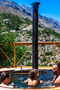 Bañera de hidromasaje al aire libre