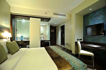 Minibar, in-room safe, desk, blackout curtains