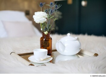 Coffre-forts dans les chambres, Wi-Fi gratuit, draps fournis
