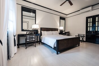 Pillow top beds, free minibar items, in-room safe, desk