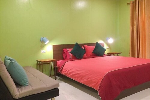 Desk, blackout curtains, free WiFi, bed sheets